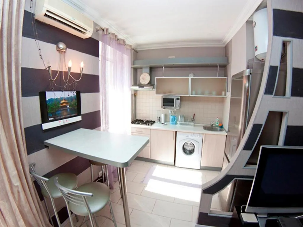 Basseynaya Apart Hotel Kyiv 3*,  Ukraine