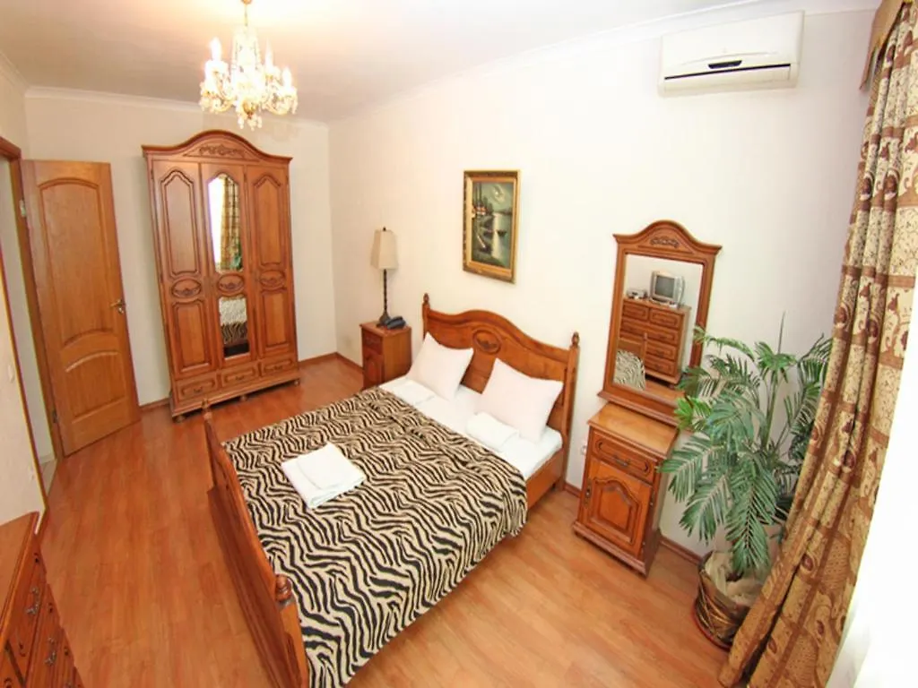 Basseynaya Apart Hotel Kyiv 3*,