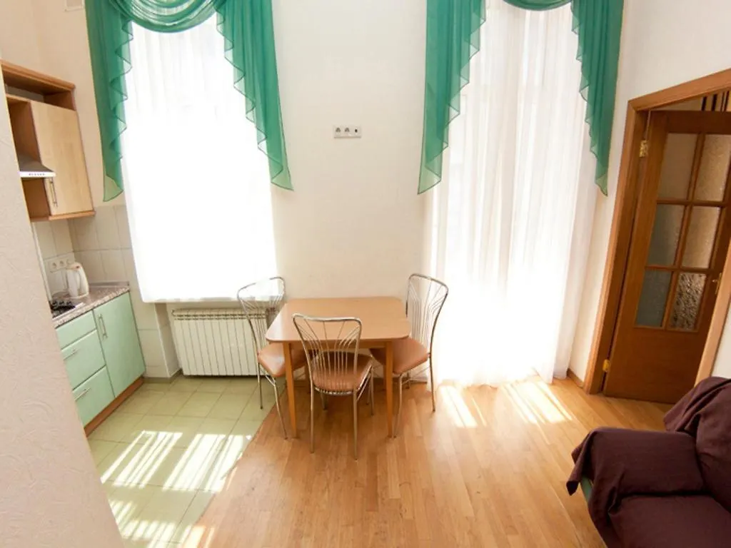 Basseynaya Apart Hotel Kyiv 3*,