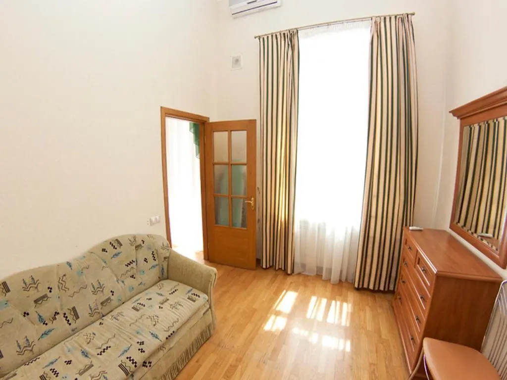 Basseynaya Apart Hotel Kyiv 3*,