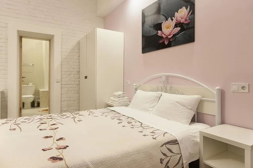 Basseynaya Apart Hotel Kyiv 3*,